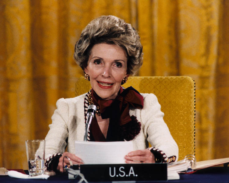 nancy-reagan