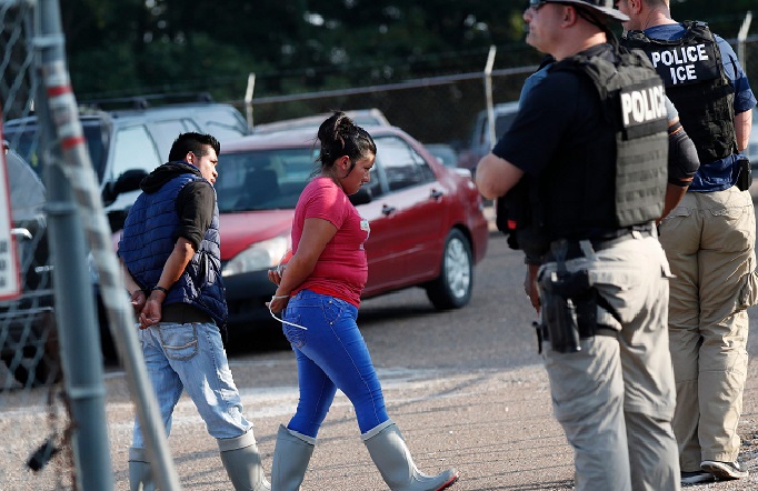 ICE Arrested 680 Immigrants in Raids just before Trump’s Visit to El Paso