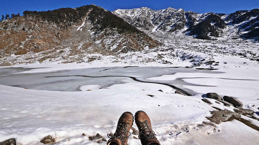 Winter Lake Trek